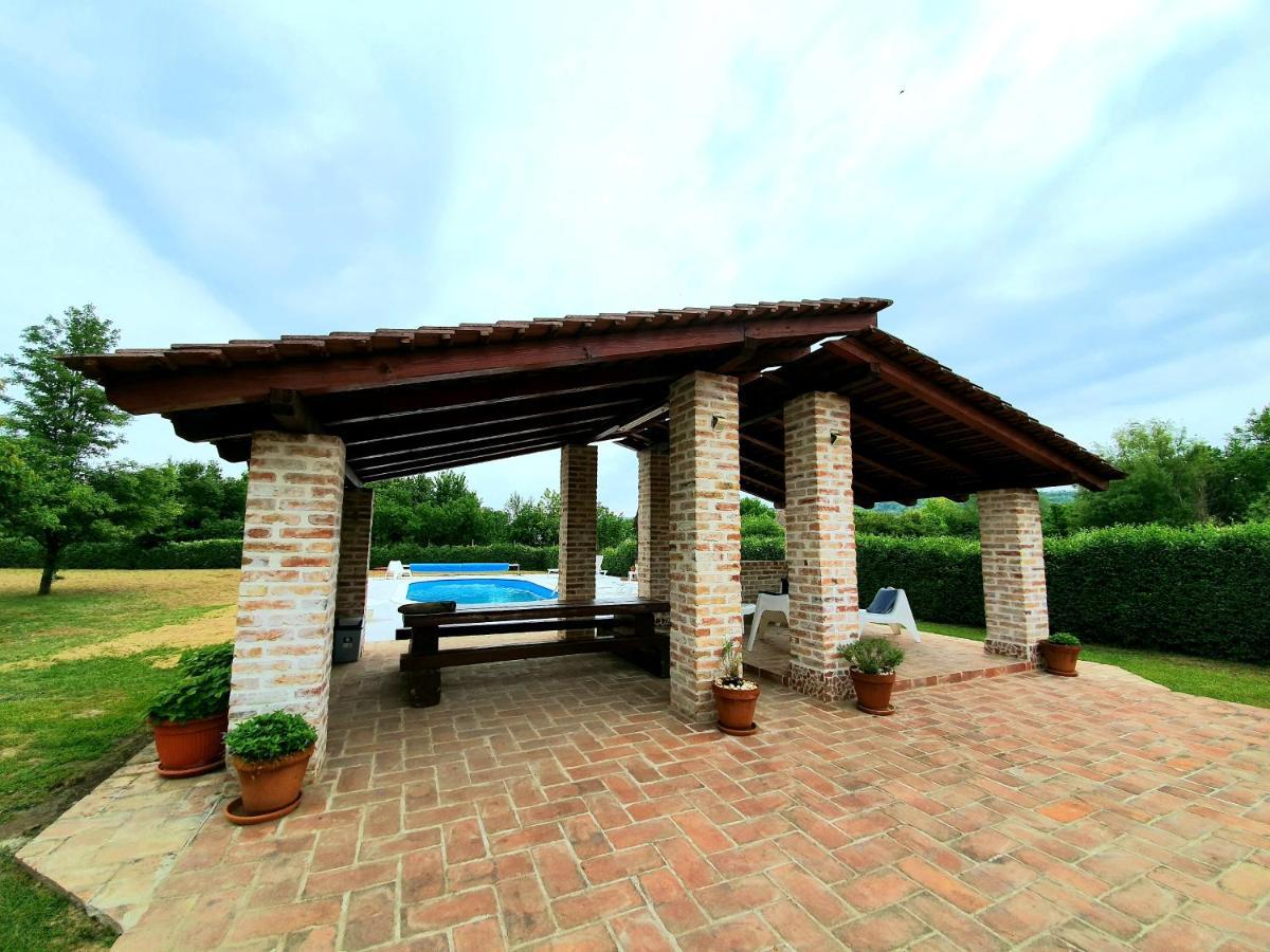 Villa Mons Aureus Popovac Exterior photo